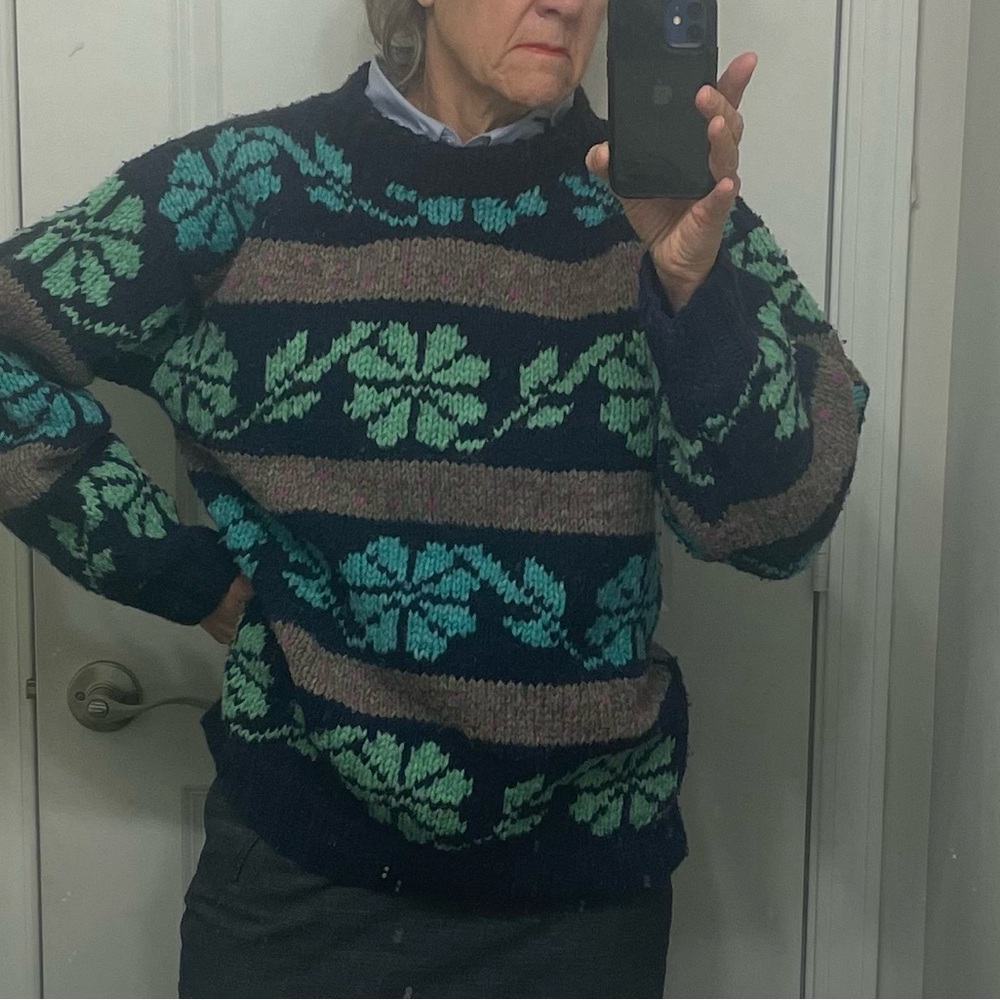 Vintage Rey Wear + Hand Made 100% Wool Ecuador Ski Sweater S/M